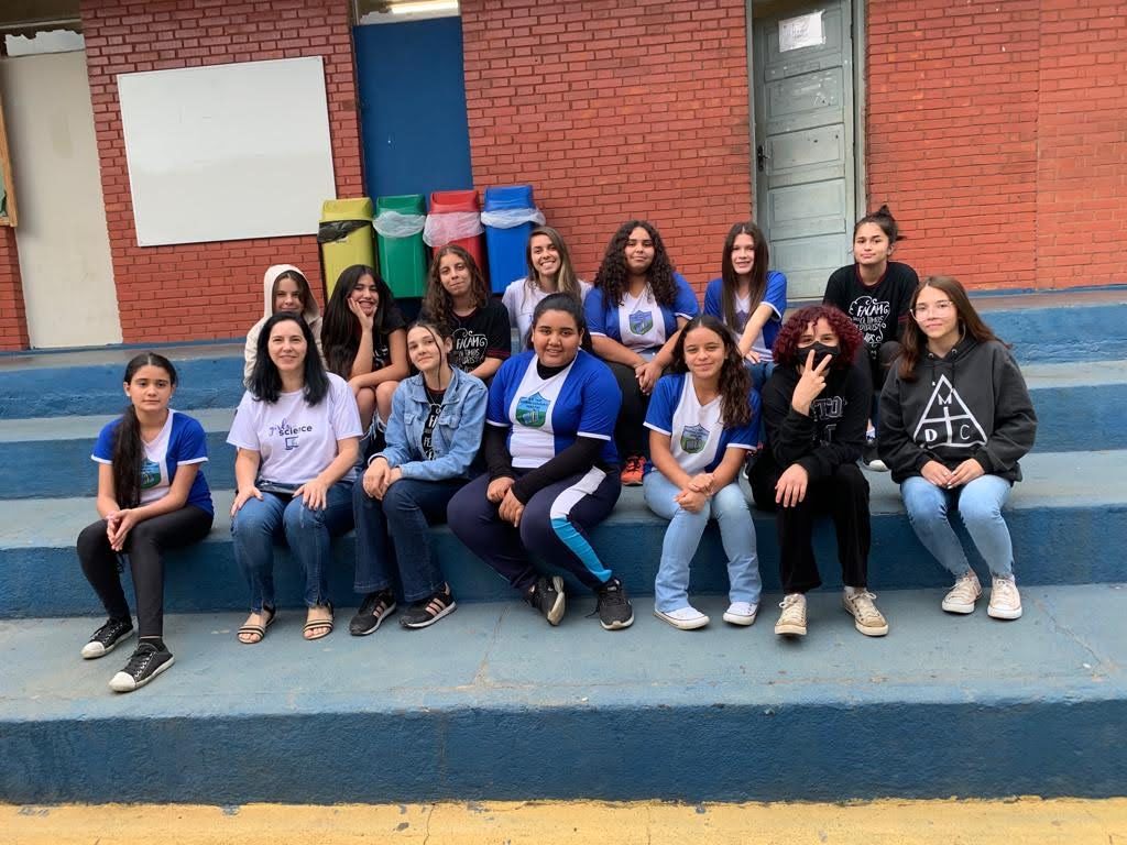 Girls of Science (1)